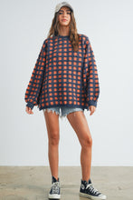 Load image into Gallery viewer, Checkered Oversized Sweater
